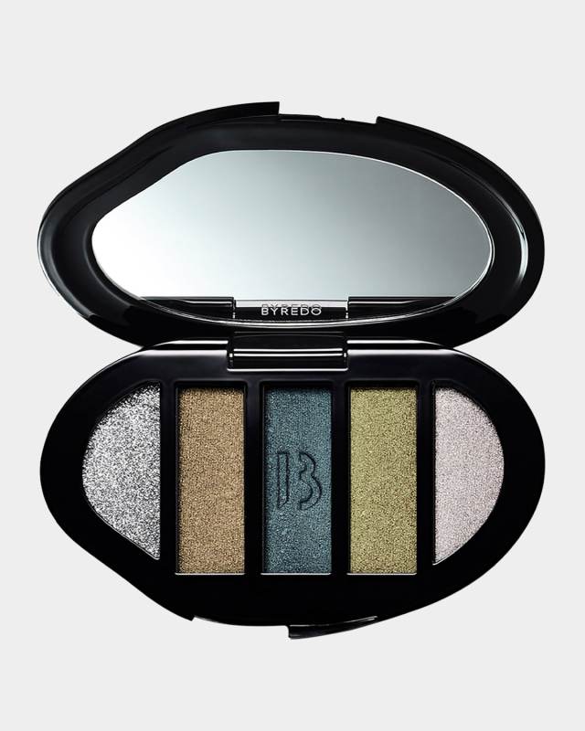 Metal Boots In The Snow 5-Color Eyeshadow